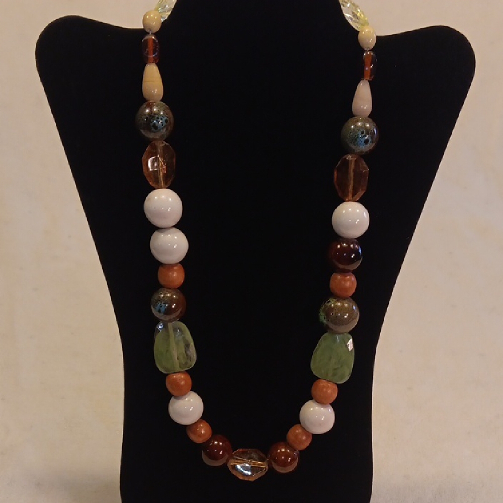 Artisan Handmade Chunky Multicolor Beaded Necklace - Picture 2 of 7